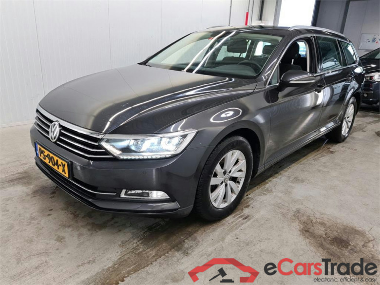 VOLKSWAGEN PASSAT VARIANT 1.6 TDI CL Bns #1