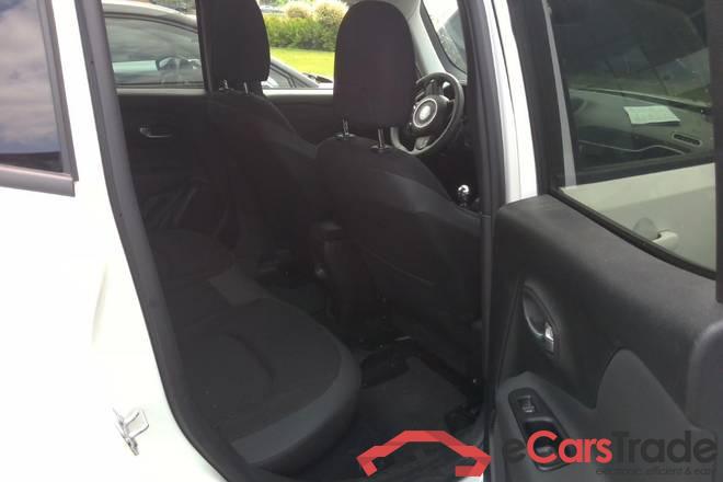 Jeep Longitude FWD Renegade #1