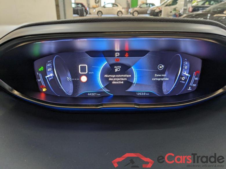 Peugeot BlueHDi 130 S&S EAT8 GT LINE PEUGEOT 3008 5p SUV BlueHDi 130 S&S EAT8 GT LINE #6