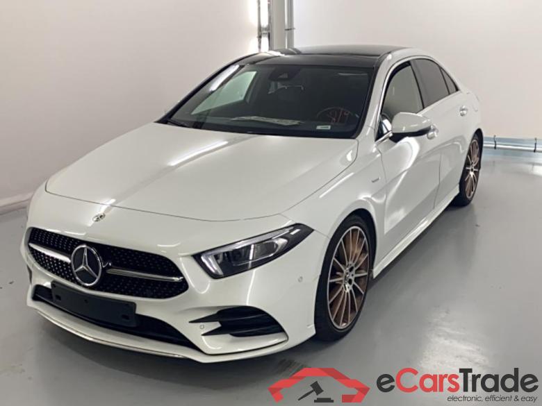 MERCEDES-BENZ CLASSE A SEDAN DIESEL (V177) A 180 d Launch Edition (EU6d-TEMP) AMG Line Premium Plus #1
