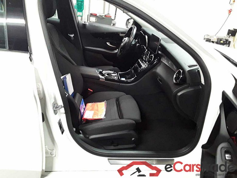 Mercedes_benz C 250 CGI T (205.245) C 250 #5