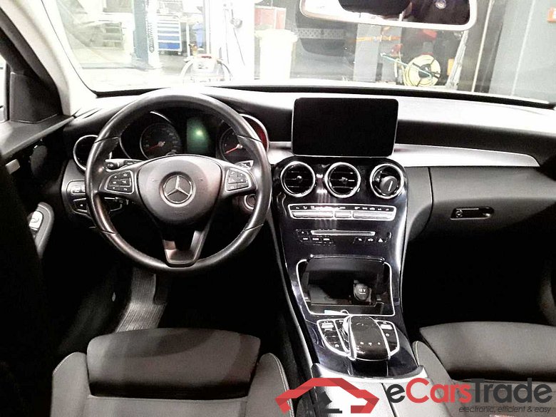 Mercedes_benz C 250 CGI T (205.245) C 250 #6