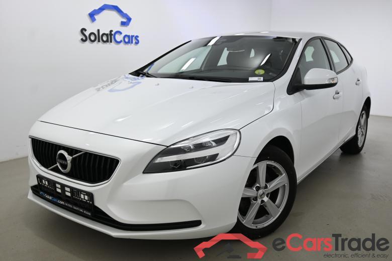 Volvo V40 2.0 D2 Black Edition LED-Xenon Navi Klima PDC ... #1