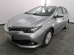 TOYOTA Auris 1.8i HSD Business Plus E-CVT