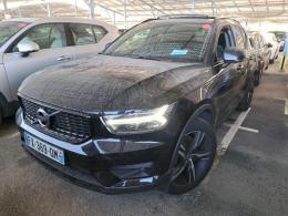VOLVO XC40 / 2017 / 5P / SUV Recharge T5 262 DCT7 R-Design