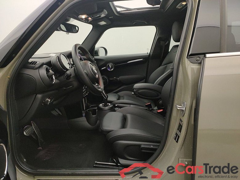 Mini 5 door Cooper S (141 kW) Sport-Aut. 5d exs2i #3