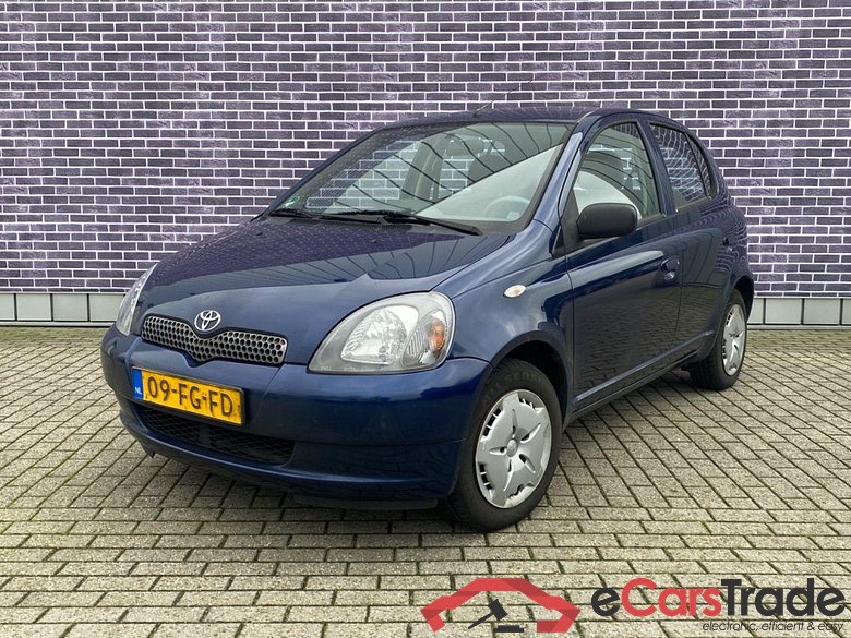 TOYOTA YARIS 1.3-16V VVT-i Luna #1