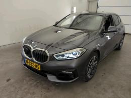 BMW 1 Serie \'19 BMW 1 Serie 118iA Corporate Executive Sport 5d