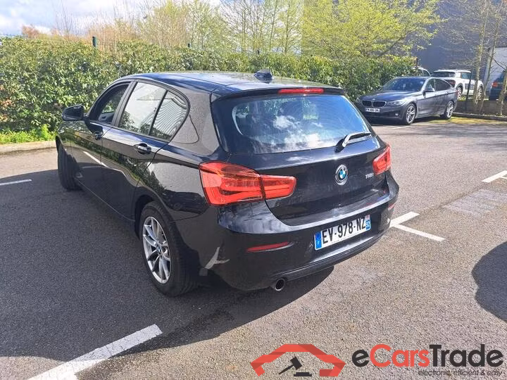 BMW 118 i LED-Xenon Sport-Seats Navi Camera KeylessGo Klima PDC ... #4