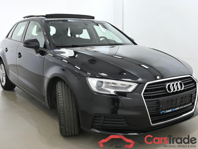 Audi A3 SB 1.6 TDi Aut. Pano LED-Xenon Navi Klima PDC ... #2