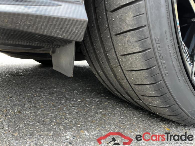 LAMBORGHINI Urus Performate #3