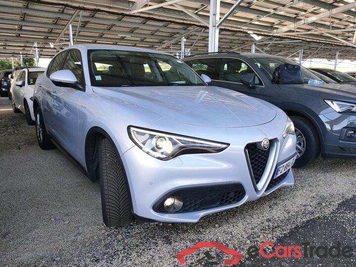 Alfa Romeo Stelvio 2.2 d 189Hp Super Aut. Xenon Navi KeylessGo Camera Klima PDC ... #2