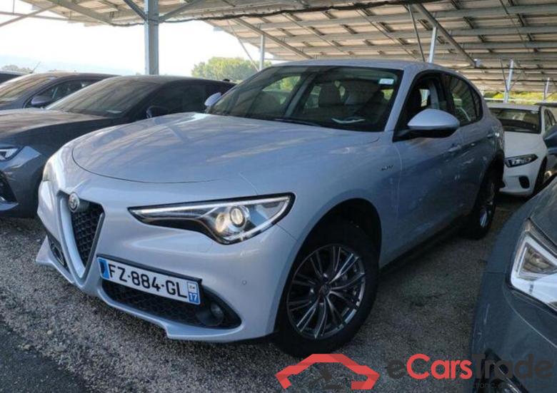 Alfa Romeo Stelvio 2.2 d 189Hp Super Aut. Xenon Navi KeylessGo Camera Klima PDC ... #1