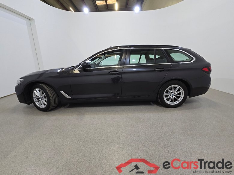 BMW 520d Touring Facelift Aut. Pano LED-Xenon LC-Pro Navi-Pro Leather KeylessGo Camera Klima PDC ... #2