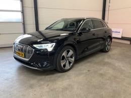 AUDI e-tron e-tron 55 q adv PL +