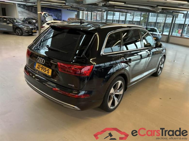 AUDI Q7 3.0 TDI #2