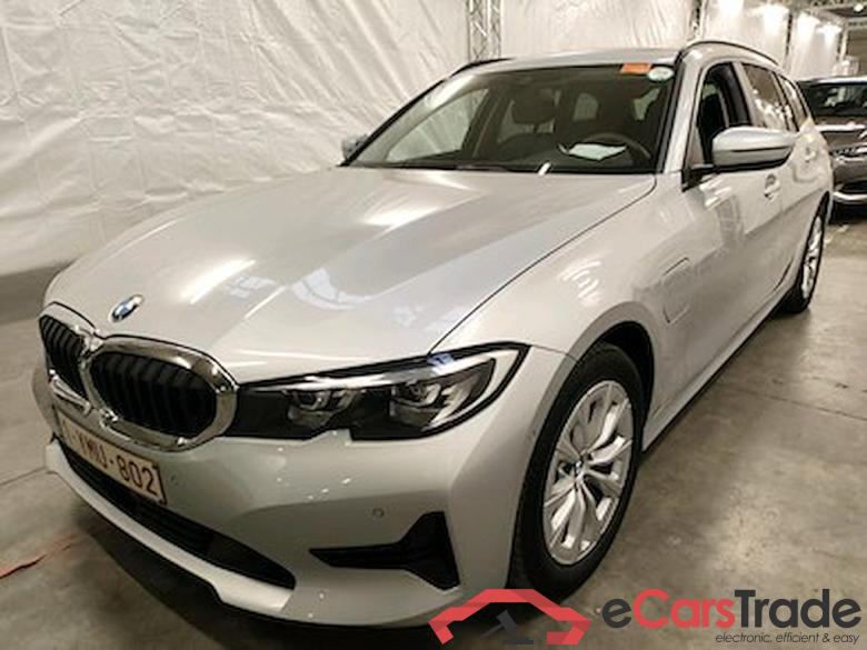 BMW 3 TOURING - 2019 330eA PHEV Business #1