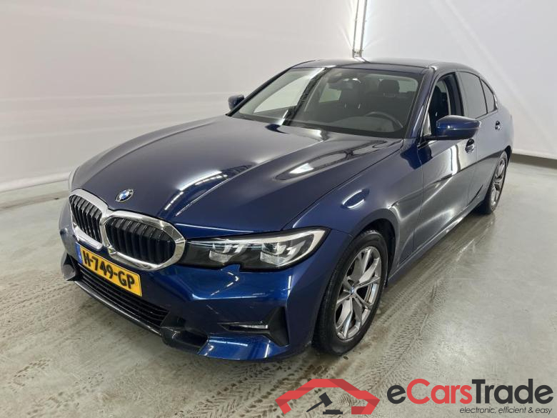 BMW 3 Serie Sedan '18 BMW 3 Serie Sedan 320iA Corporate Executive Sport 4d