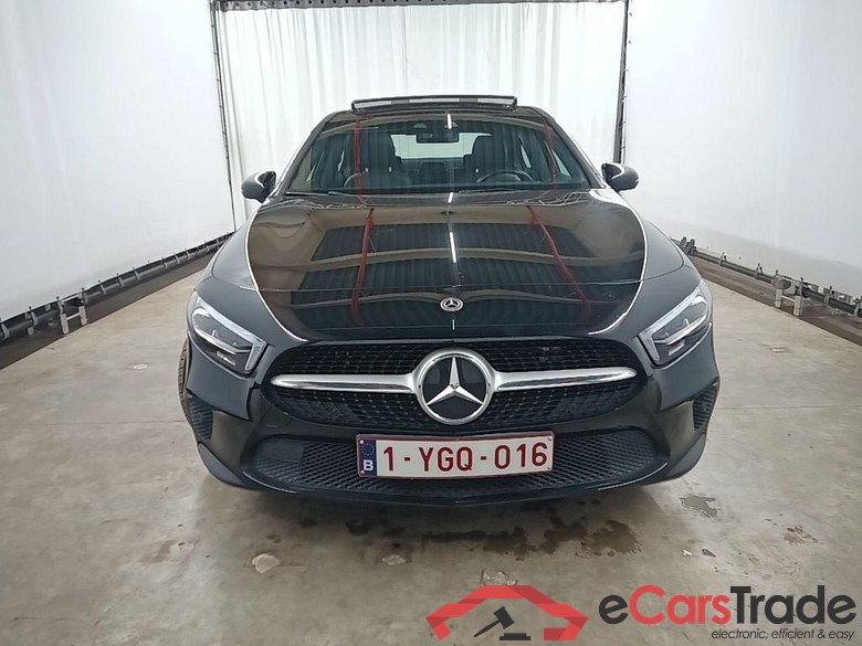 Mercedes-Benz A-Klasse Limousine A 250e Business Solution 4d #1