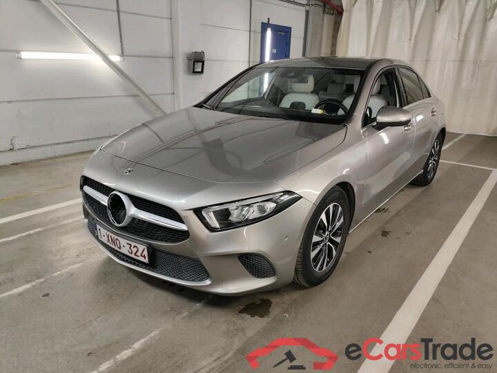 Mercedes A-Klasse Limousine A-Klasse Limousine A 180 d DCT Business Solution 85kW/116pk  4D/P Auto-7 #1