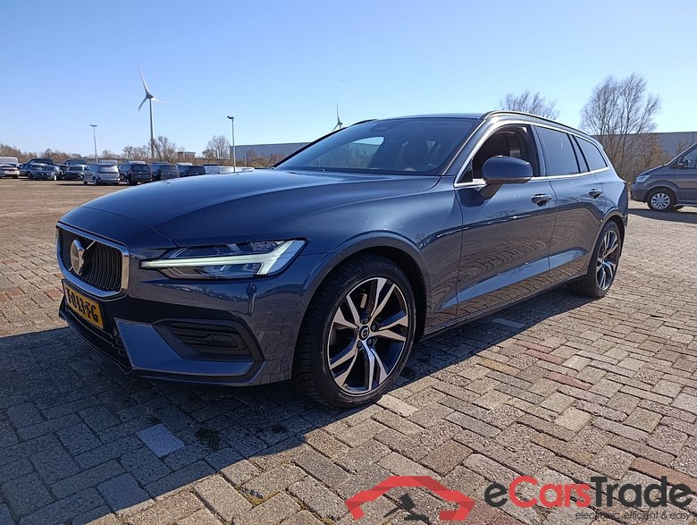 VOLVO V60 2.0 B4 Core #1