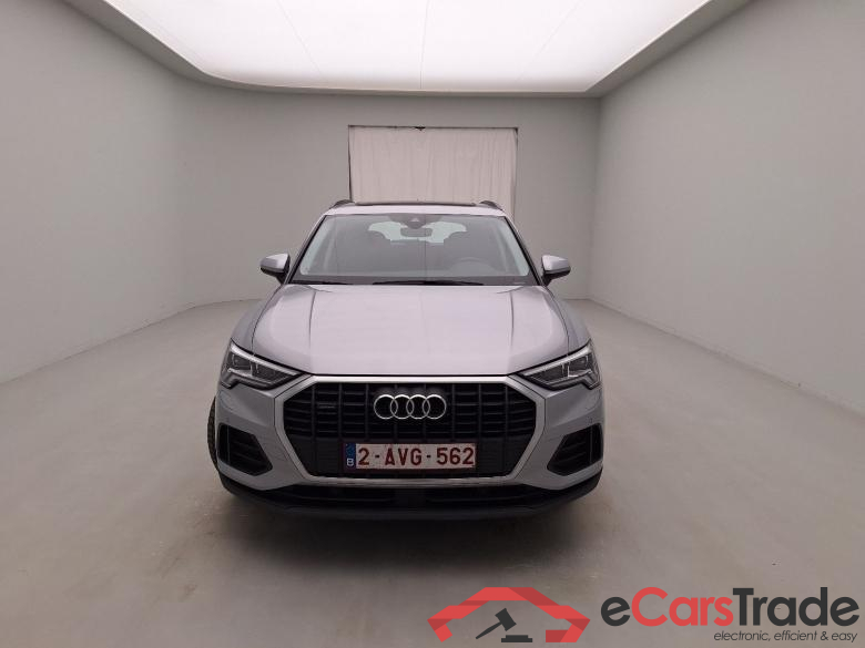 Audi, Q3 '18, Audi Q3 35 TDI S Tronic Quattro 5d