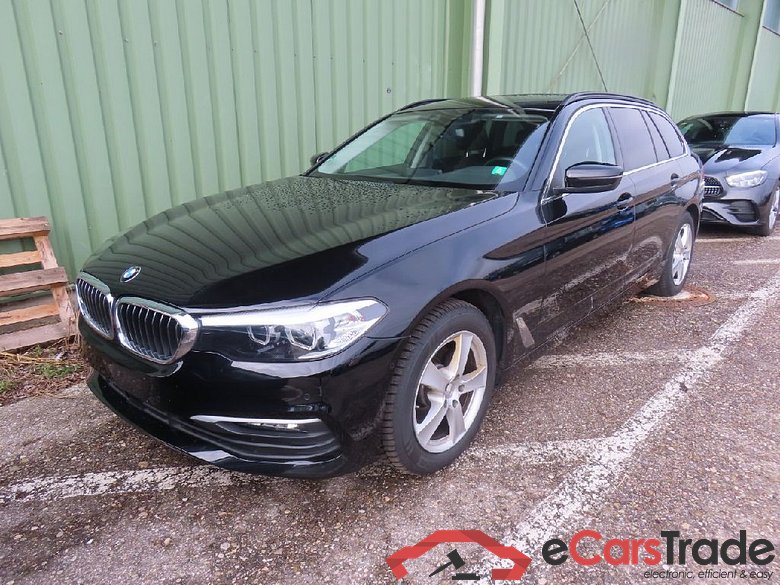 BMW 5-Serie Touring ´16 Baureihe 5 Touring 520 d xDrive 2.0 140KW AT8 E6dT #1