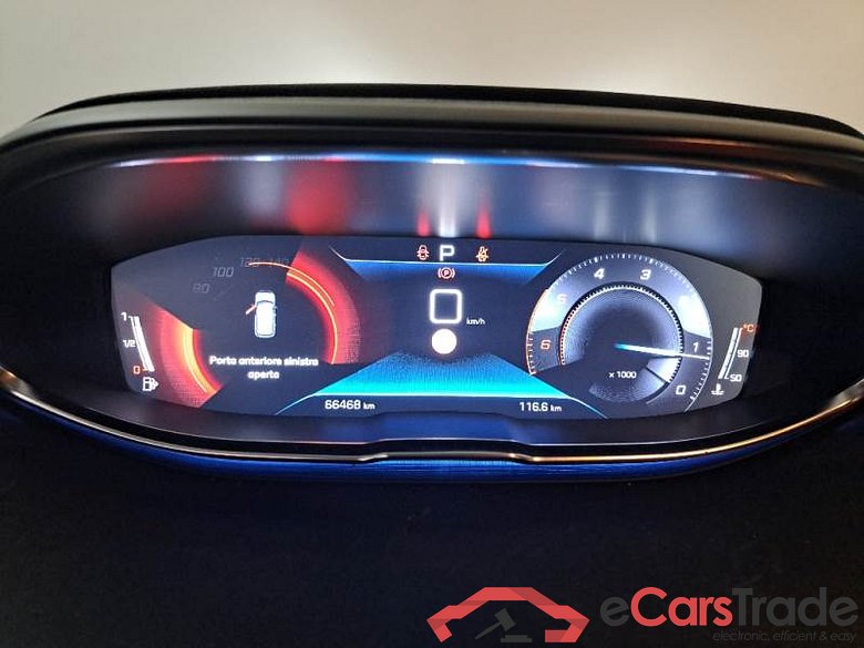 Peugeot 57 PEUGEOT 3008 / 2016 / 5P / SUV BLUEHDI 130 EAT8 SeS BUSINESS #4