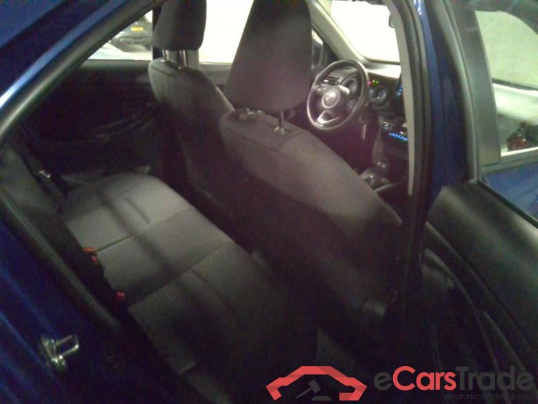 Yaris Cross 1,5 HEV 2WD Dynamic #6