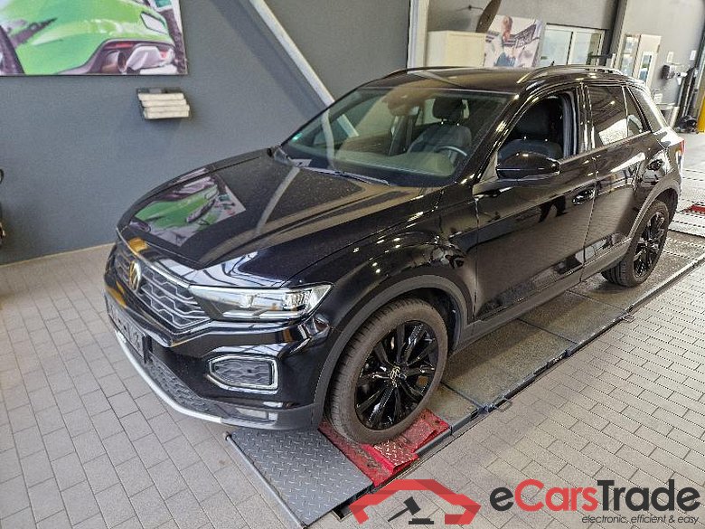 VOLKSWAGEN T-Roc (A11)(09.2017->2021) DE - SUV5 1.5 TSI EU6d, Sport OPF (EURO 6d), 2020 - 2022 #1