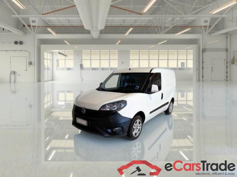 Fiat 27 FIAT DOBLÒ CARGO / 2014 / 4P / VETT. FURGONATA 1.3 MULTIJET 16V 95CV SX EURO 6 #1