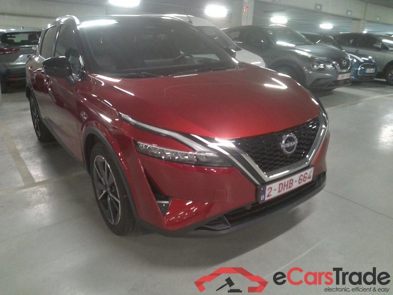 QASHQAI MY22 Mild-Hybrid 140  2WD Tekna  Two Tone   Design Pack  Cold Pack        #2