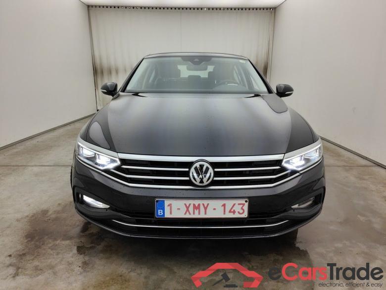Volkswagen Passat 1.6 TDI Style Business DSG 4d #1