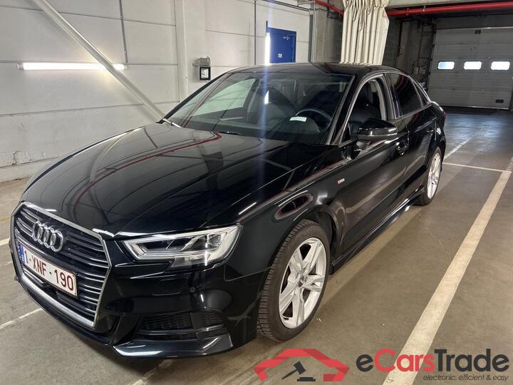 Audi A3 BERLINE A3 Berline 1.5 TFSi 35 S tronic 110kW/150pk  4D/P Auto-7 #1