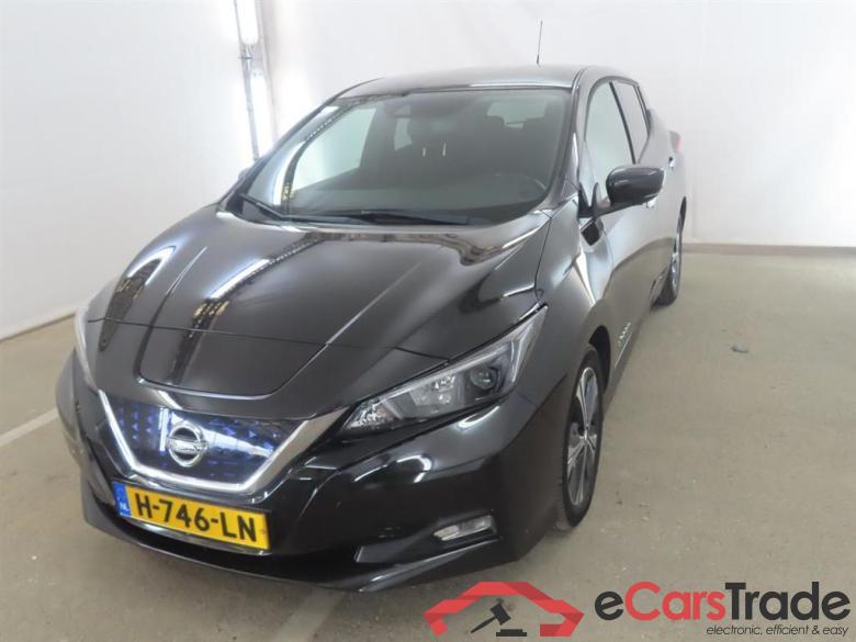 NISSAN Leaf N-Connecta 40 kWh #1