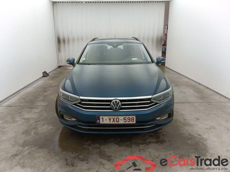 Volkswagen Passat Variant 2.0 TDI 90kW DSG Style Business 5d #1