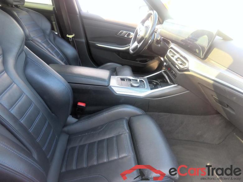 B.M.W. SERIE 3  330e 292 ch BVA8 M Sport #3