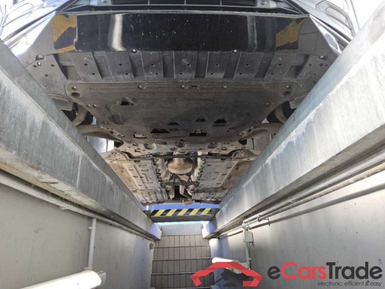 Volvo XC60 (03.2017->) DE - SUV5 D4 2WD EU6d-T, Momentum Pro (EURO 6d-TEMP), 2019 - 2020 #5