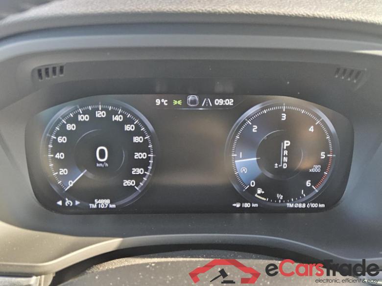 Volvo XC60 (03.2017->) DE - SUV5 D4 2WD EU6d-T, Momentum Pro (EURO 6d-TEMP), 2019 - 2020 #6