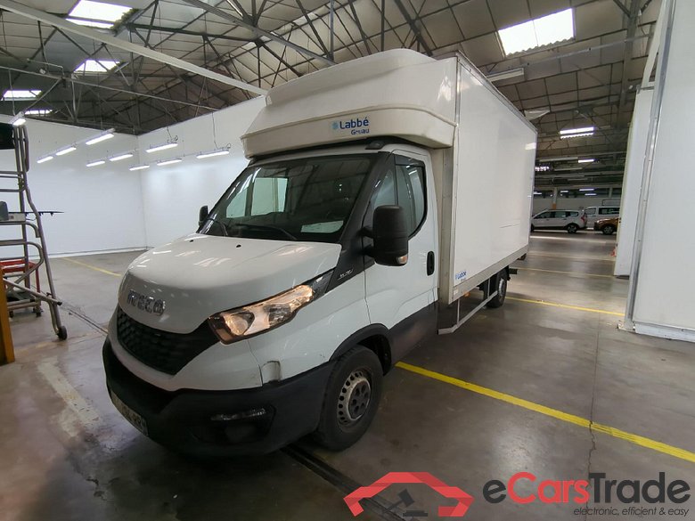 Iveco  Iveco Daily VU 2p Châssis cabine 2.3 35S16S/P 4100 LEAF #1