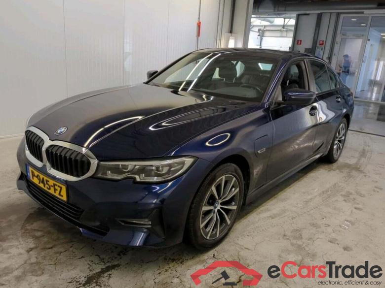 BMW 3-serie 320e Bns Ed. Pl. #1