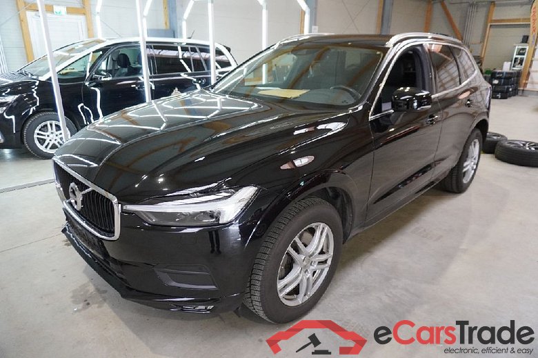 Volvo XC60 ´17 XC60 Momentum Pro 2WD 2.0 B4 145KW AT8 E6d #1