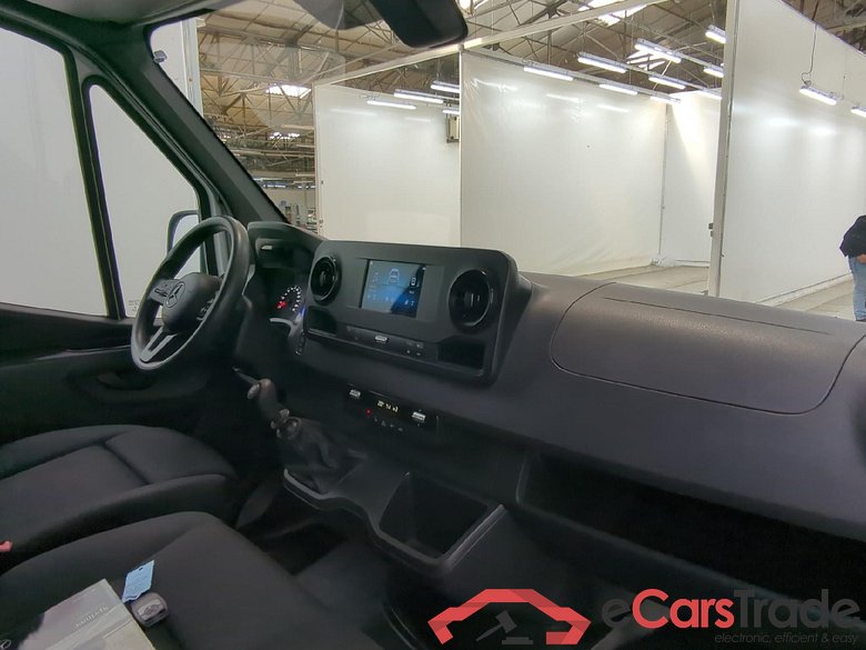 Mercedes 314 CDI traction Emp 3259 3.5T MERCEDES-BENZ Sprinter / 2018 / 4P / Fourgon tôlé 314 CDI traction Emp 3259 3.5T #5