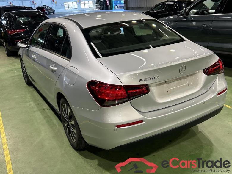 MERCEDES-BENZ A-Klasse 2.0 A 200 D BUSINESS SOLUTION DCT #3