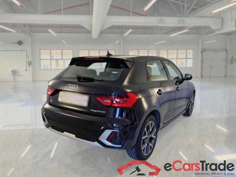 Audi 4 AUDI A1 CITYCARVER / 2018 / 5P / BERLINA 30 TSI S TRONIC CITYCARVER ADMIRED #2