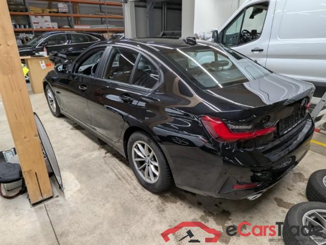 BMW 3-Serie ´18 Baureihe 3 Lim. 320 d Advantage 2.0 140KW AT8 E6dT #2