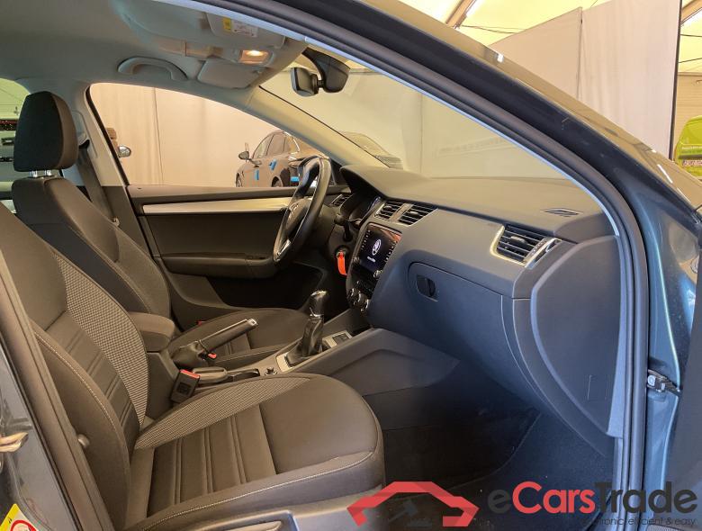 SKODA Octavia Combi Octavia Combi Ambition 1,0 TSI 85 kW 6-speed mech. #3