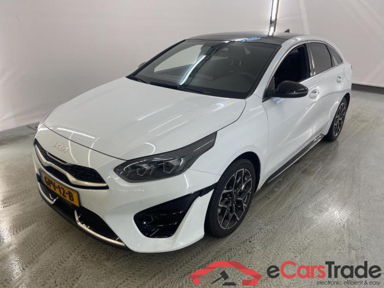 Kia ProCeed FL'21 Kia ProCeed 1.5 T-GDi GT-Line glazen dak 5d #1