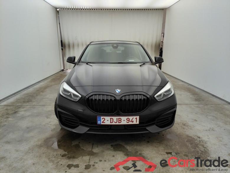 BMW 1 Reeks Hatch 118dA (110 kW) 5d