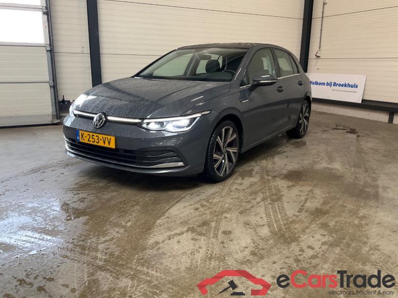 VOLKSWAGEN GOLF 1.5 eTSI Style #1